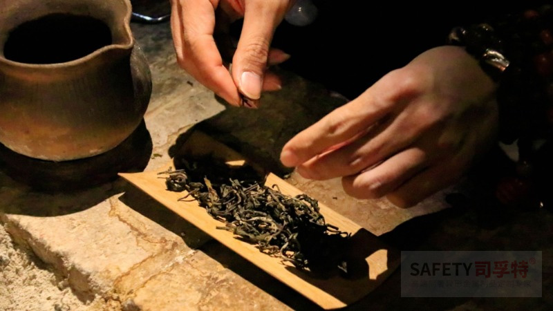 從“火塘烤茶”到“圍爐煮茶”，傳承中華茶文化 [精制鋼圍爐茶桌|炭火爐](圖2)