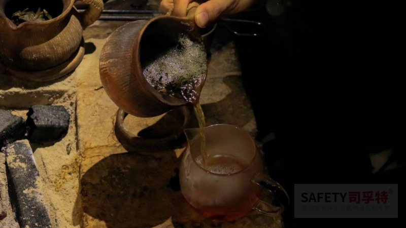 從“火塘烤茶”到“圍爐煮茶”，傳承中華茶文化 [精制鋼圍爐茶桌|炭火爐](圖4)